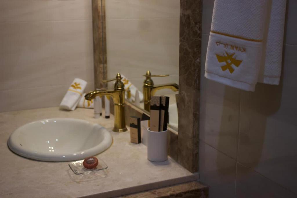 فندق كيان - Kyan Hotel ハミース・ムシャイト エクステリア 写真